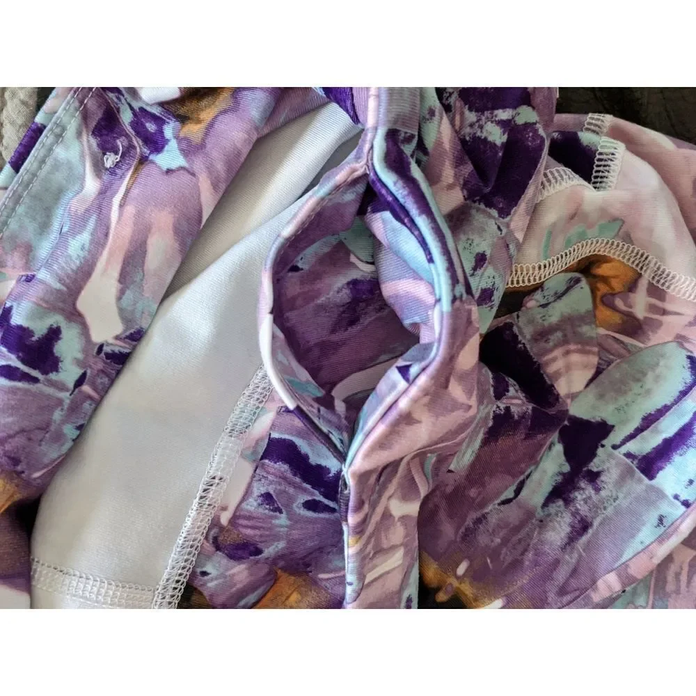 Champion Abstract Floral Compression Capri Legging - Picture 5 of 6